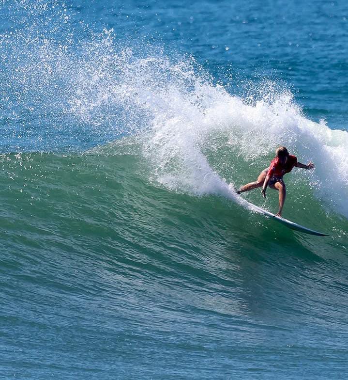 [SURF] Catalina Zariquiey y Arena Rodríguez ganaron sus heats en debut ...